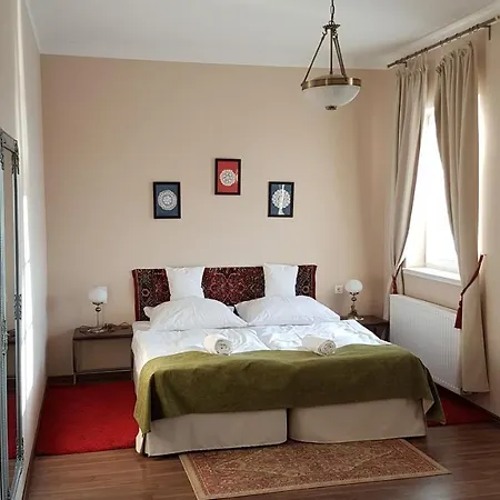 Tarnoca Kuria Soponya